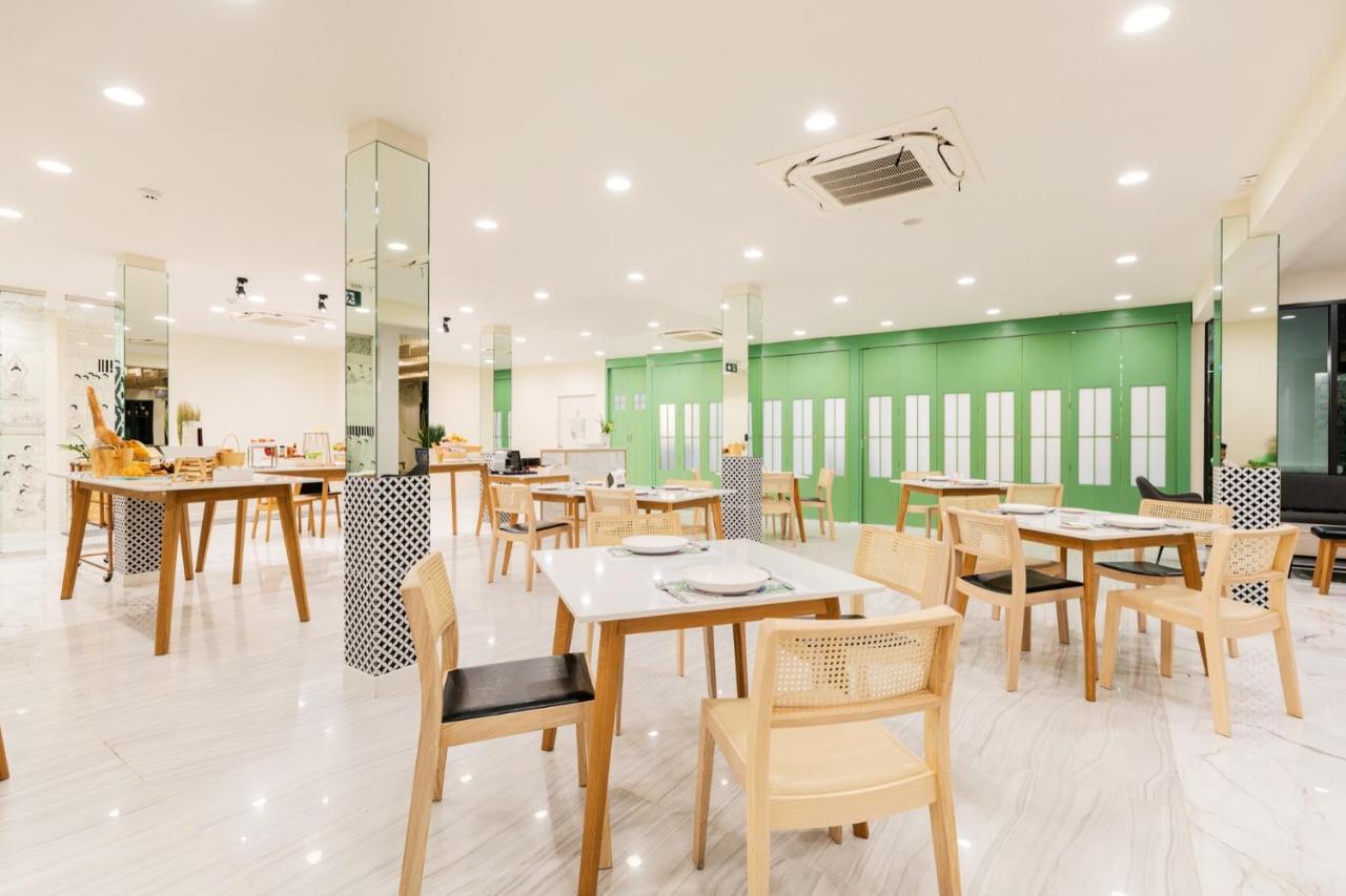 Ozone Hotel Samyan Бангкок Экстерьер фото