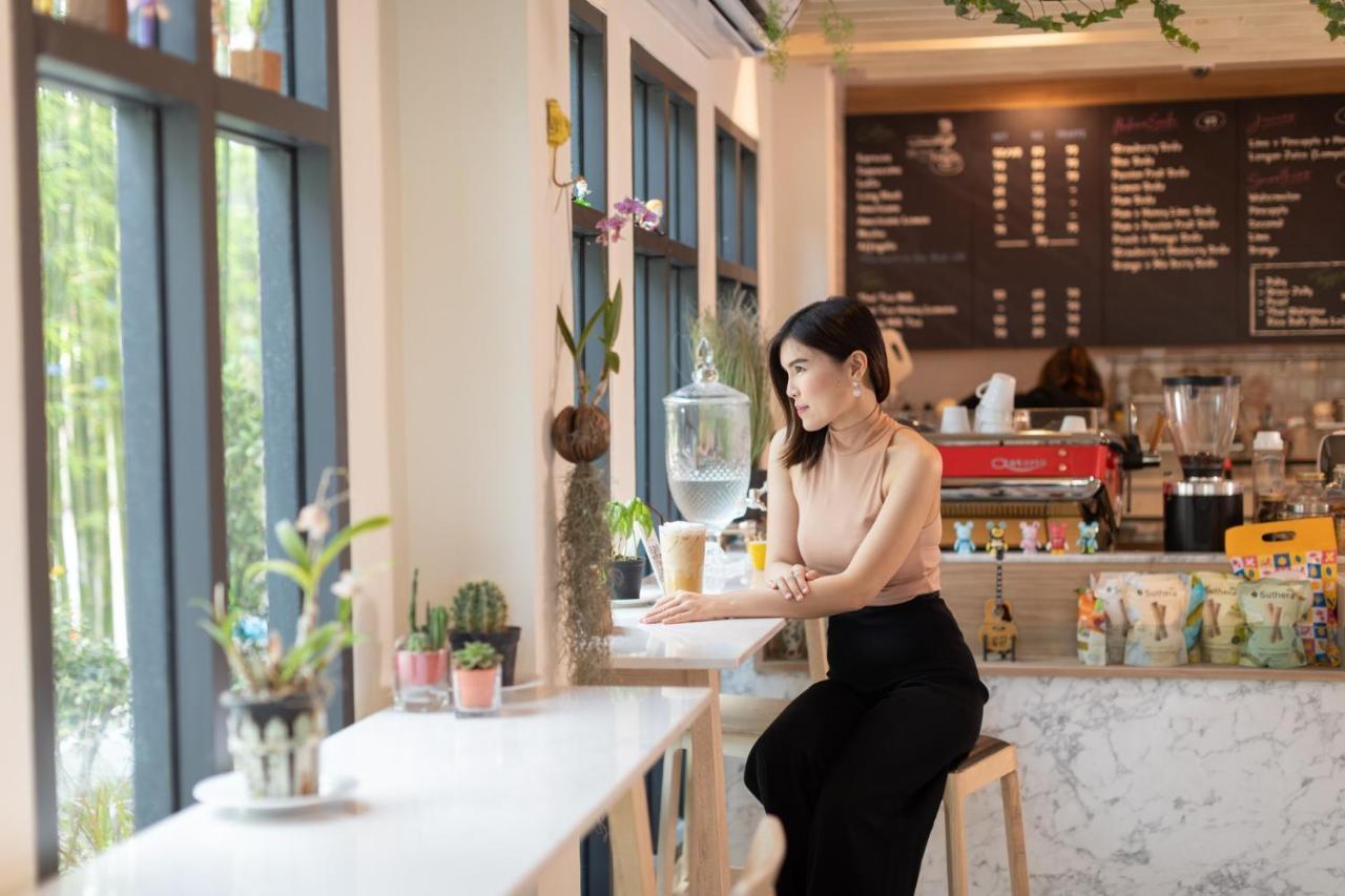 Ozone Hotel Samyan Бангкок Экстерьер фото